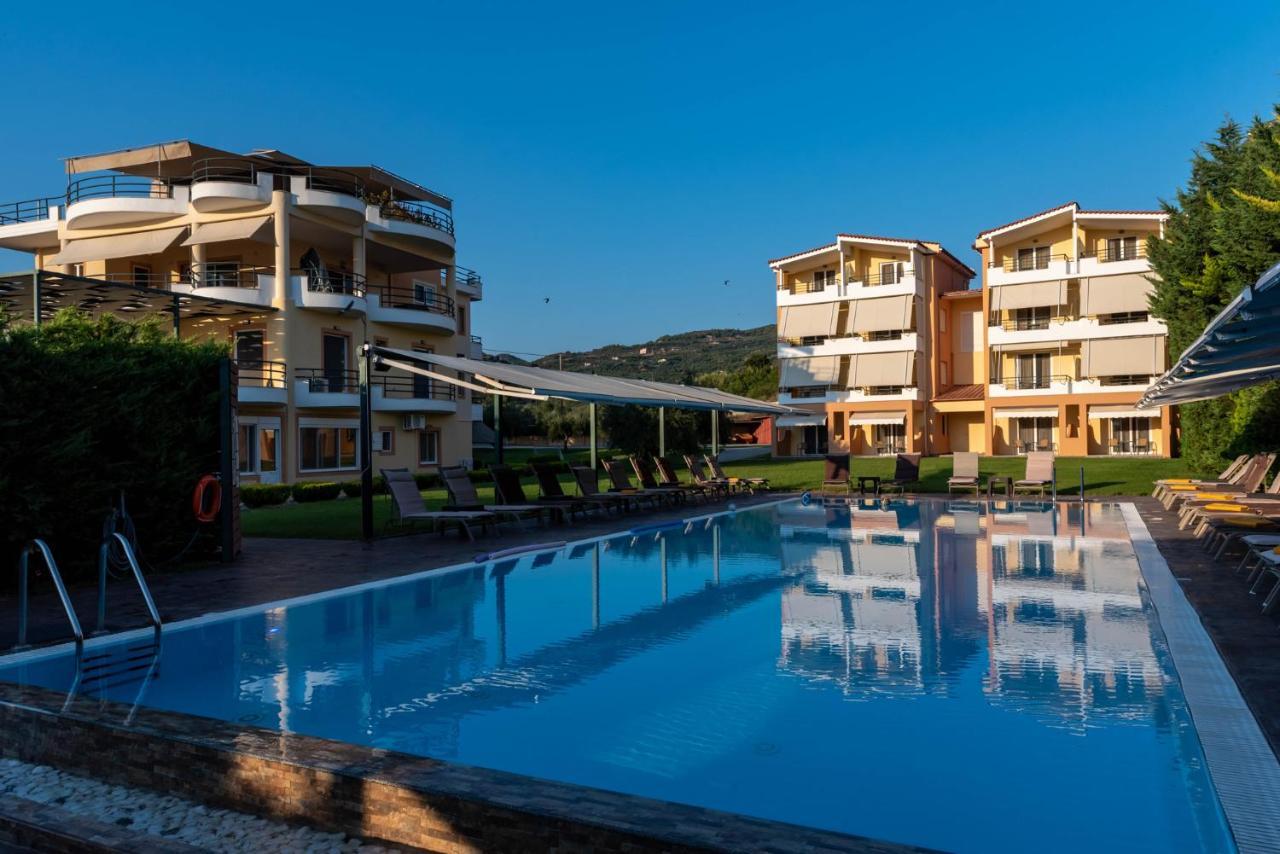 Anilio Plaza Aparthotel Захаро Екстериор снимка