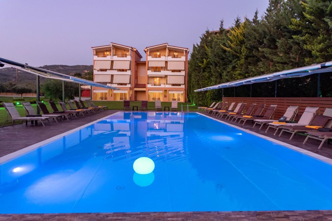 Anilio Plaza Aparthotel Захаро Екстериор снимка