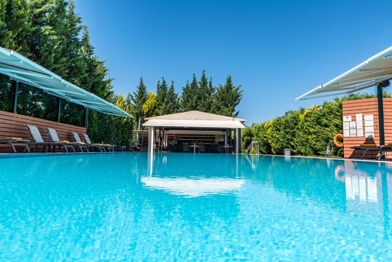 Anilio Plaza Aparthotel Захаро Екстериор снимка